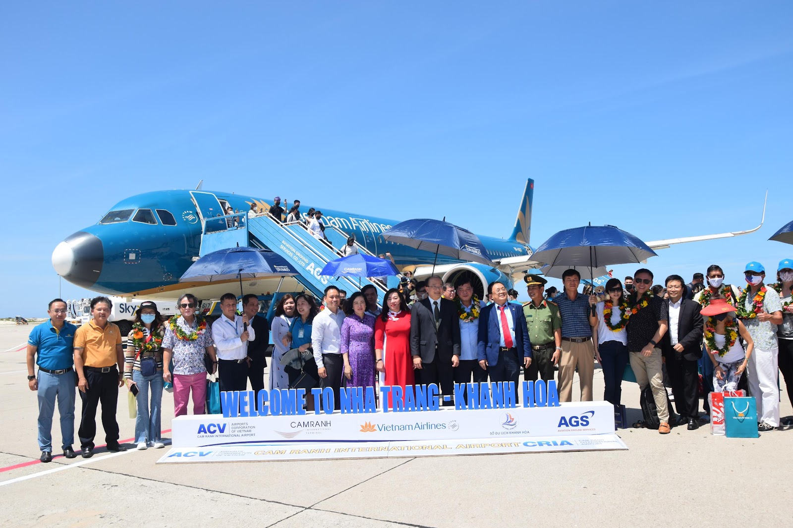Cảng hàng không quốc tế Cam Ranh chào đón đường bay mới Nha Trang ...